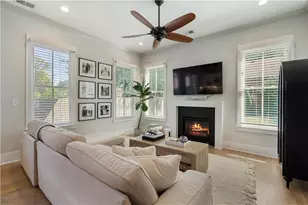 1053 Atlantic Dr NW, Atlanta, GA 30318 - Photo 3