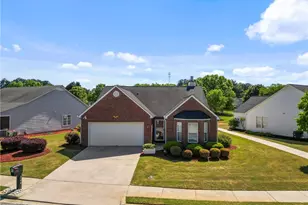 740 Jacoby Dr, Loganville, GA 30052 - Photo 25