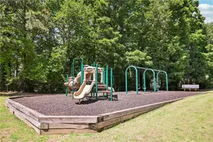 197 Parkstone Way, Marietta, GA 30066 - Photo 35