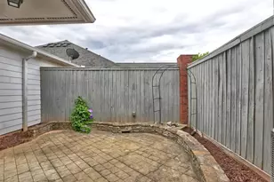 512 Courtyard Way, Woodstock, GA 30189 - Photo 37