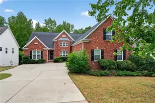 142 Bent Ridge Dr S, Dawsonville, GA 30534 - Photo 3