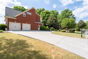 1850 Chattahoochee Run Dr, Suwanee, GA 30024 - Photo 55