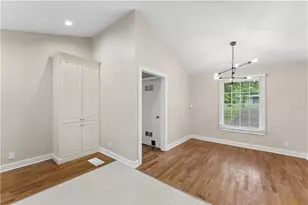 1474 Alverado Way, Decatur, GA 30032 - Photo 7
