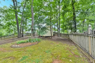 5010 Shallow Ridge Rd NE, Kennesaw, GA 30144 - Photo 41