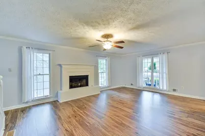 5010 Shallow Ridge Road NE, Kennesaw, GA 30144 - Photo 23