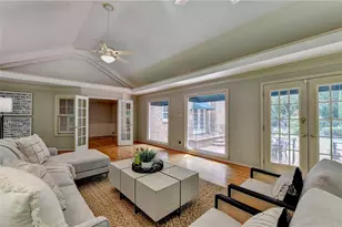 385 5 Acre Rd, Alpharetta, GA 30004 - Photo 13