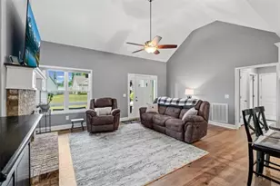 18 Gala Dr NE, Rome, GA 30165 - Photo 3