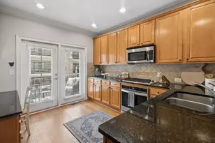 6409 Paulson Pl, Sandy Springs, GA 30328 - Photo 9