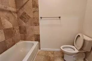 23311 Plantation Dr NE, Atlanta, GA 30324 - Photo 15