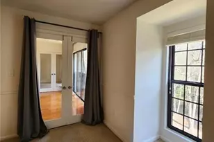23311 Plantation Dr NE, Atlanta, GA 30324 - Photo 17