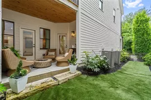 4051 Haverhill Dr NE, Atlanta, GA 30342 - Photo 9