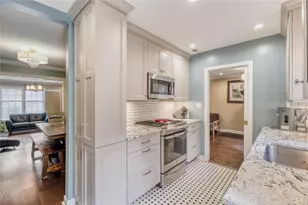 2396 Leafgate Rd, Decatur, GA 30033 - Photo 5