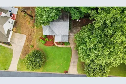 1630 Redbud Way, Cumming, GA 30041 - Photo 35