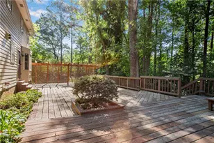 1717 Womack Rd, Dunwoody, GA 30338 - Photo 35