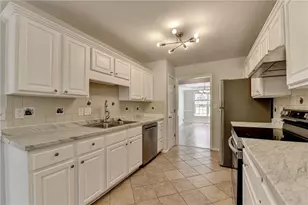 330 Thornberry Ct, Lawrenceville, GA 30044 - Photo 13