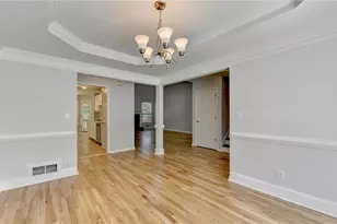 330 Thornberry Ct, Lawrenceville, GA 30044 - Photo 3