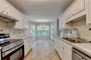 330 Thornberry Ct, Lawrenceville, GA 30044 - Photo 17