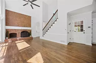 7525 S Spalding Lake Dr, Sandy Springs, GA 30350 - Photo 27