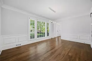 7525 S Spalding Lake Dr, Sandy Springs, GA 30350 - Photo 11