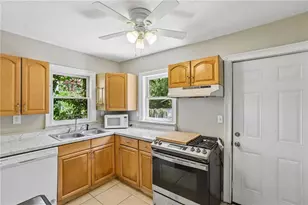 2019 Swazey Dr, Decatur, GA 30032 - Photo 13