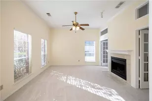 10950 Pinehigh Dr, Alpharetta, GA 30022 - Photo 3