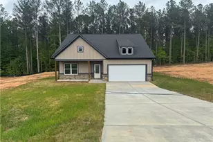 2057 N Hicks Rd, Toccoa, GA 30577 - Photo 1