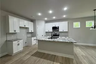 2057 N Hicks Rd, Toccoa, GA 30577 - Photo 11