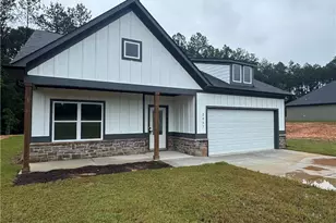 2057 N Hicks Rd, Toccoa, GA 30577 - Photo 1