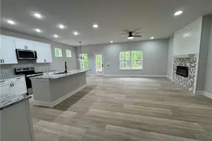2057 N Hicks Rd, Toccoa, GA 30577 - Photo 9