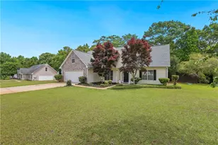 1300 Sunflower Ct, Locust Grove, GA 30248 - Photo 3
