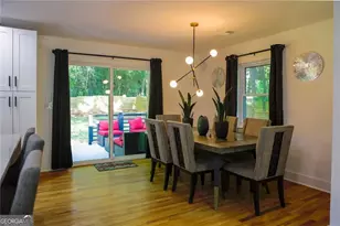 280 W Lake Dr NW, Atlanta, GA 30314 - Photo 17