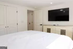 280 W Lake Dr NW, Atlanta, GA 30314 - Photo 33