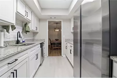 6851 Roswell Road #B13, Atlanta, GA 30328 - Photo 15