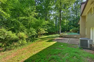 2070 Clay Dr NE, Sandy Springs, GA 30350 - Photo 47