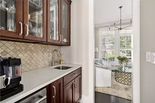 2016 Wheaton Wy, Atlanta, GA 30328 - Photo 23