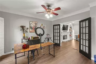 2349 Meadow Isle Ln, Lawrenceville, GA 30043 - Photo 5
