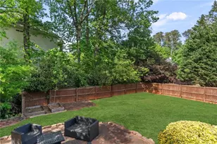 2349 Meadow Isle Ln, Lawrenceville, GA 30043 - Photo 37