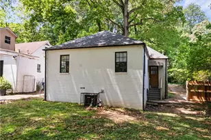 889 Edwin Pl NW, Atlanta, GA 30318 - Photo 5