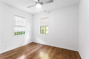 889 Edwin Pl NW, Atlanta, GA 30318 - Photo 19