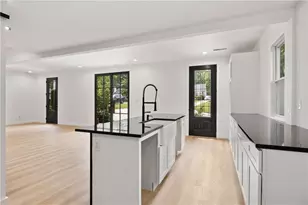 2824 Tupelo St SE, Atlanta, GA 30317 - Photo 13