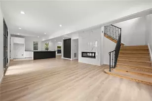 2824 Tupelo St SE, Atlanta, GA 30317 - Photo 5