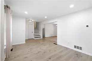 875 White Oak Ct, Lawrenceville, GA 30046 - Photo 7
