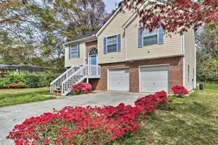 483 Oak Dr, Atlanta, GA 30354 - Photo 1
