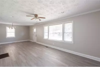 2153 Burroughs Avenue SE, Atlanta, GA 30315 - Photo 9