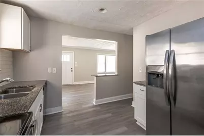 2153 Burroughs Avenue SE, Atlanta, GA 30315 - Photo 3