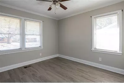2153 Burroughs Avenue SE, Atlanta, GA 30315 - Photo 11