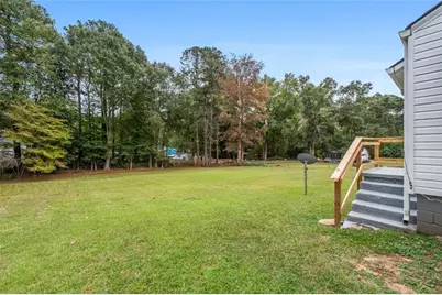 111 Poplar Street, Fairburn, GA 30213 - Photo 27