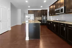 335 Farm Manor Ct, Lawrenceville, GA 30045 - Photo 11