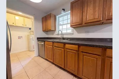 2860 Oxford Road, Atlanta, GA 30349 - Photo 7