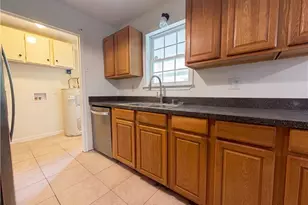 2860 Oxford Rd, Atlanta, GA 30349 - Photo 7